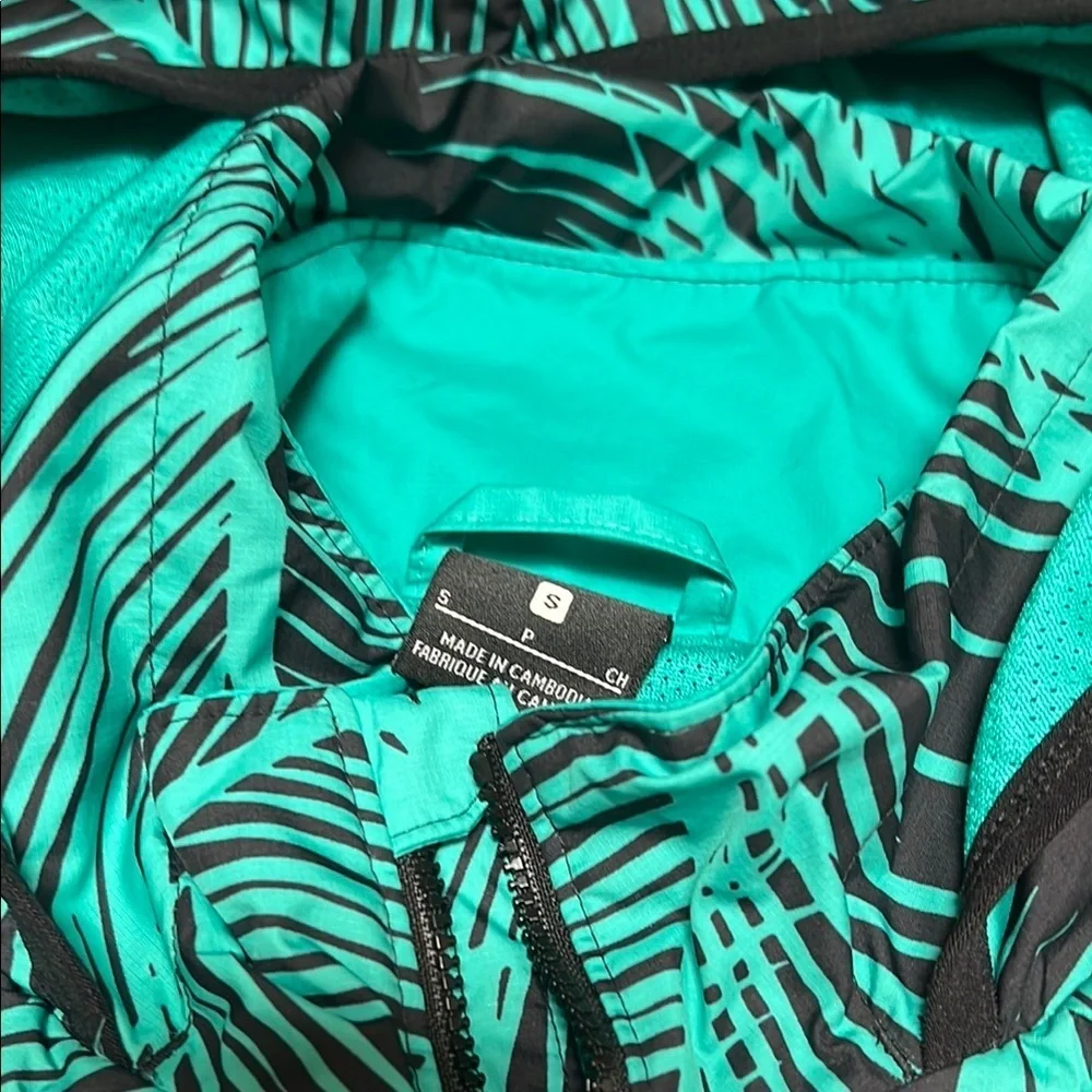 Like New Nike Barcelona FCB Tropical Print Jacket